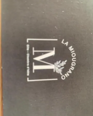 La Miougrano * Plan-dʼOrgon